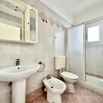 Rialto Apartamento *