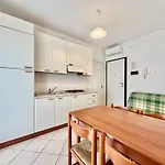 Rialto Apartment *