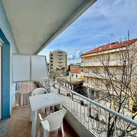 Rialto Apartment *